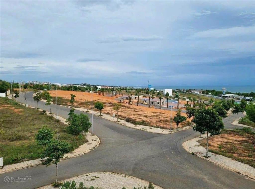 Bán lô 117m2 queen pearl phan thiết view biển, giá chỉ 1,76 tỷ