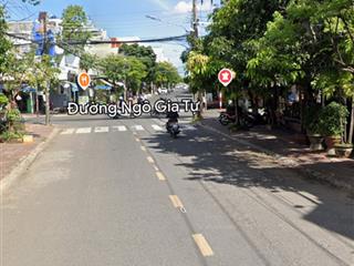Bán tổng 2 căn nhà đường nguyễn du, phường 5, tp cà mau