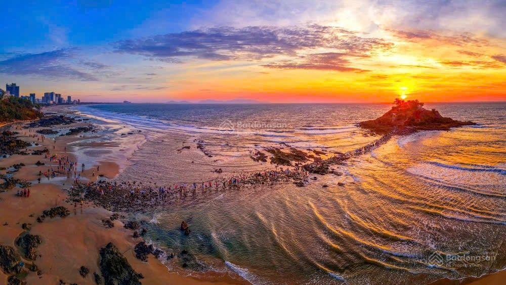Tôi chính chủ cần bán đất mặt biển thùy vân, mặt biển đẹp nhất tp hcm