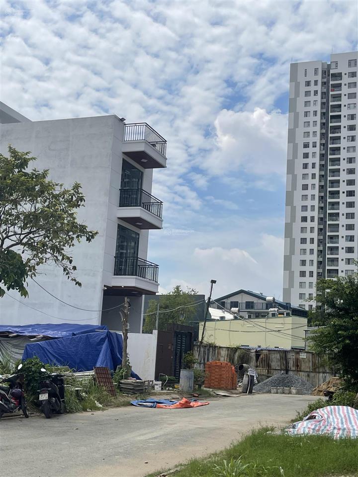 Mặt tiền đường đào trí, vị trí đẹp 5x18.5=93m2 giá 7.65 tỷ, khu an ninh, dân trí cao