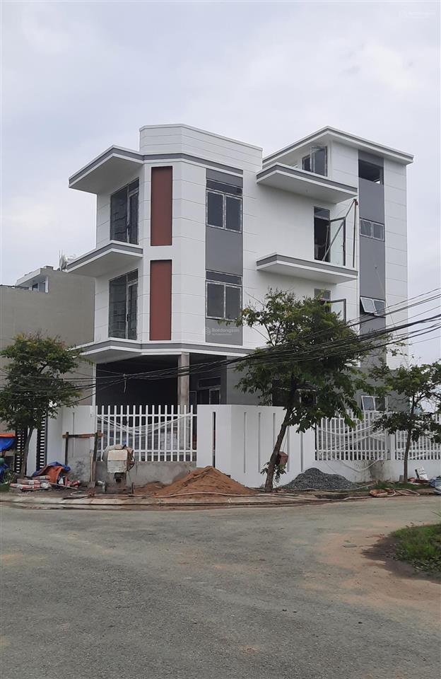 Mặt tiền đường đào trí, vị trí đẹp 5x18.5=93m2 giá 7.65 tỷ, khu an ninh, dân trí cao