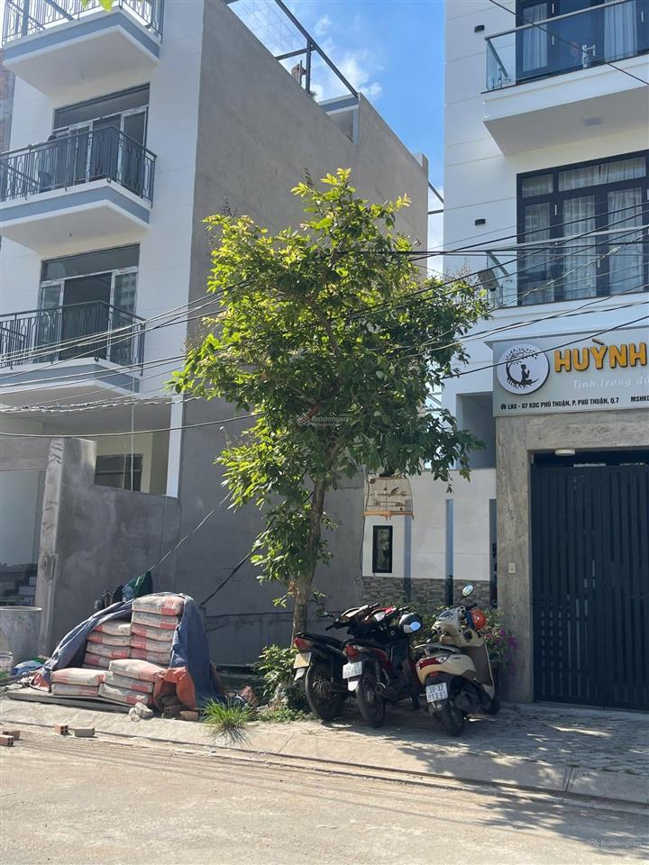 Mặt tiền đường đào trí, vị trí đẹp 5x18.5=93m2 giá 7.65 tỷ, khu an ninh, dân trí cao