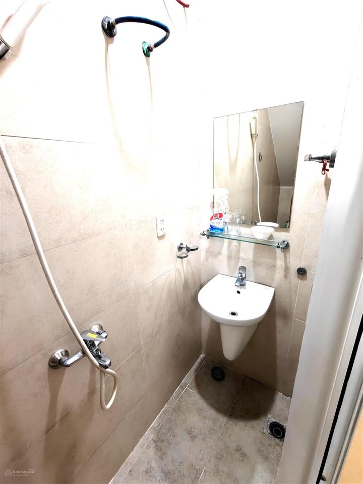 Siêu phẩm 4.5tầng lương khánh thiện sau mỗi nhà mặt đường !!!
dân xây kết cấu kiên cố giá 3ty550