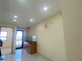 Chuyển nhượng căn tầng 28 +3 chung cư lạch tray tòa hh2 dt 62m 2n 2vs
đã có sẵn 2dh, 2 nl,
giá 755t