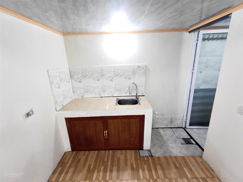 Cho thuê nhà trọ đang hoàn thiện. thành tô  tràng cát  hải phòng. cách chợ cá nam hải 150m