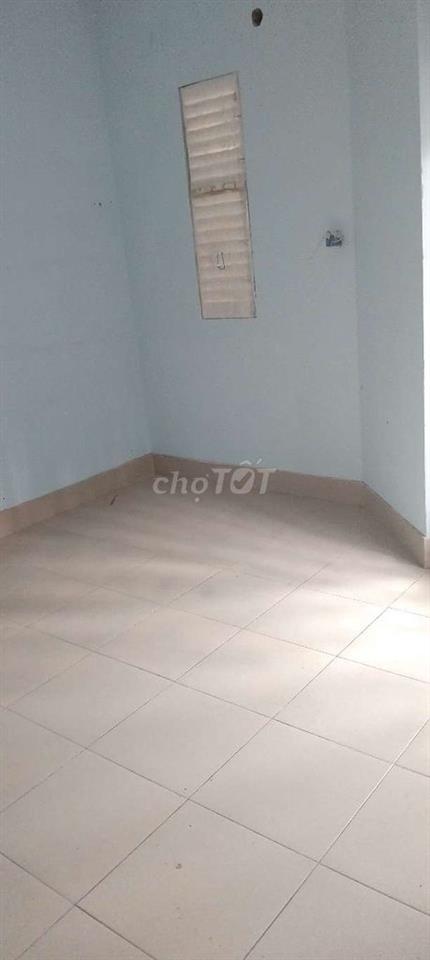 Cho thuê  phòng rộng, sạch sẽ, uư tiên  sv