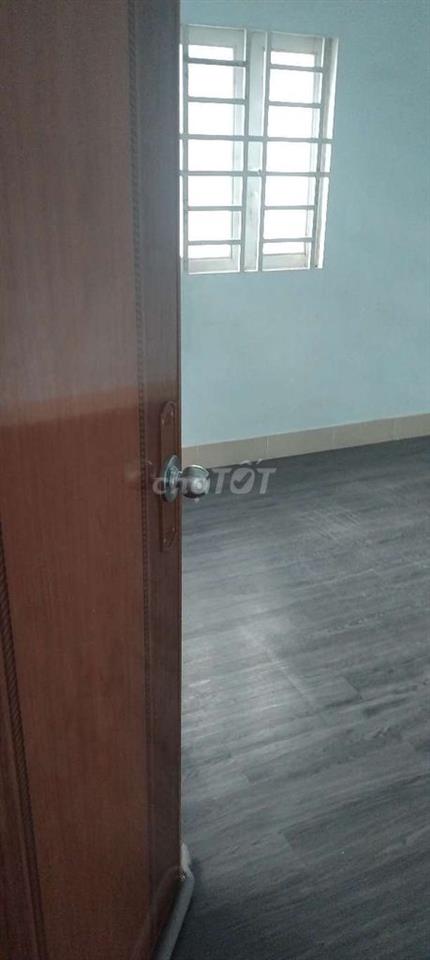 Cho thuê  phòng rộng, sạch sẽ, uư tiên  sv