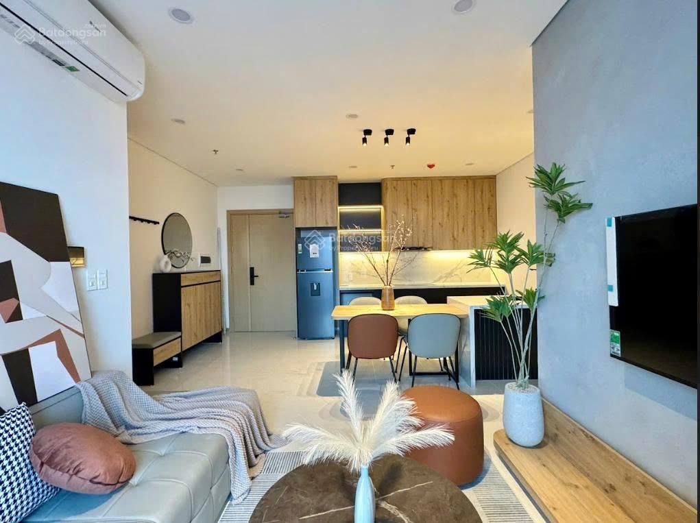 Cho thuê căn hai ngủ full đồ giá 12.000.000 sentosa  0377 370 ***