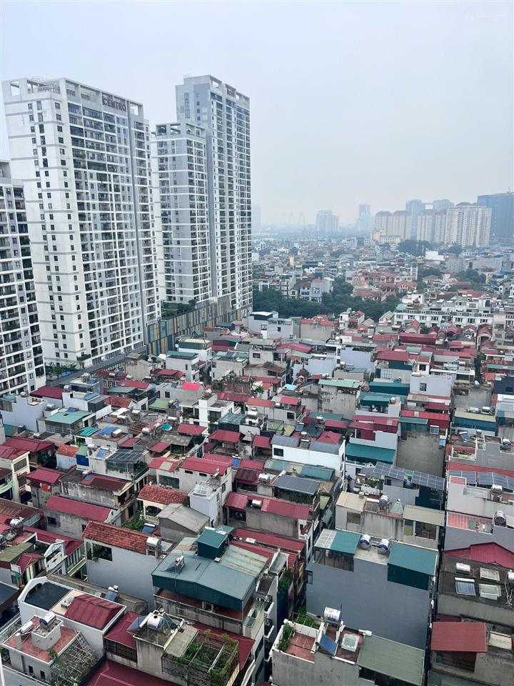 Bán nhà 105 xuân la  tổng cục 2 lô góc 0989 990 ***