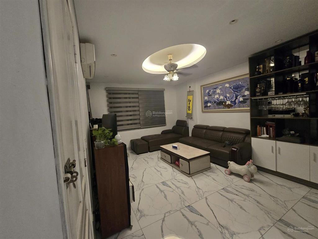 Bán nhà 105 xuân la  tổng cục 2 lô góc 0989 990 ***