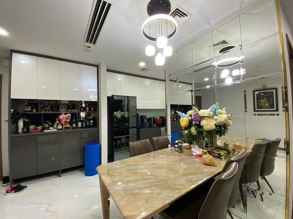 Bán căn hộ chung cư 87m2 n01t4 ngoại giao đoàn