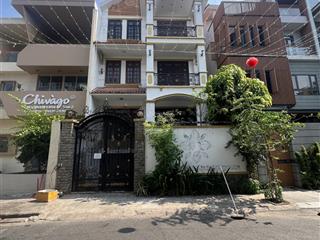 Cần cho thuê vila mặt tiền đường hoa khu ẩm thực phan xích long