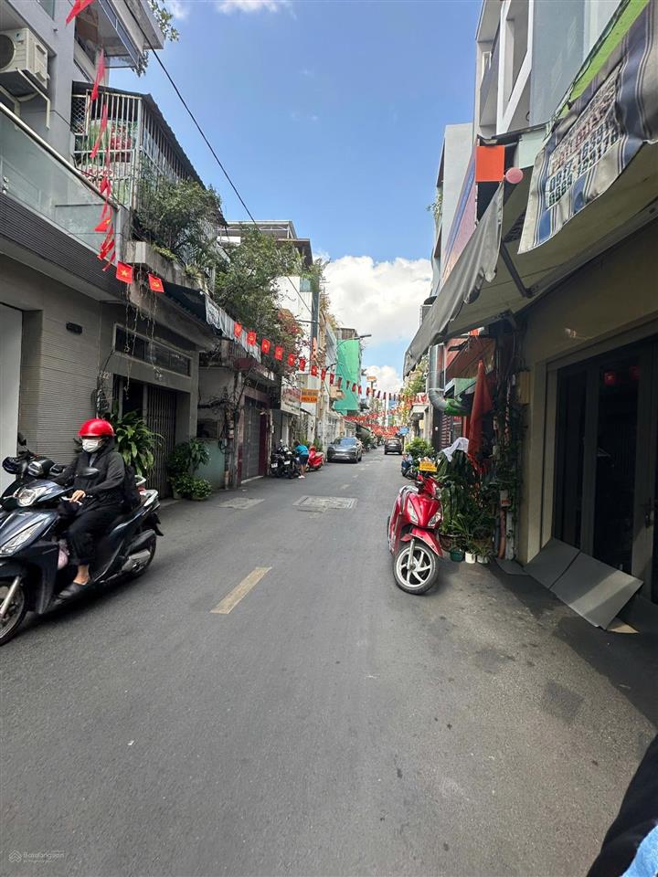 Cho thuê nhà mặt tiền đường bàn cờ khu cư xá đô thành