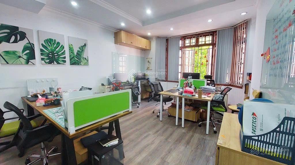 Cho thuê bt 6pn, 4wc, 160m2, giá 69 triệu tại nguyễn huy tưởng, p 7, q.bình thạnh, hcm