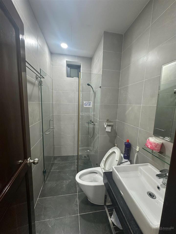 Cho thuê nhà mặt tiền khu ẩm thực phan xích long