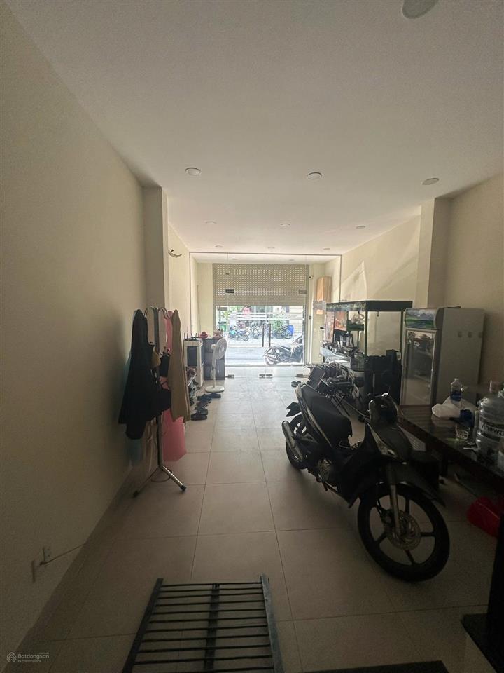 Cho thuê nhà mặt tiền khu ẩm thực phan xích long