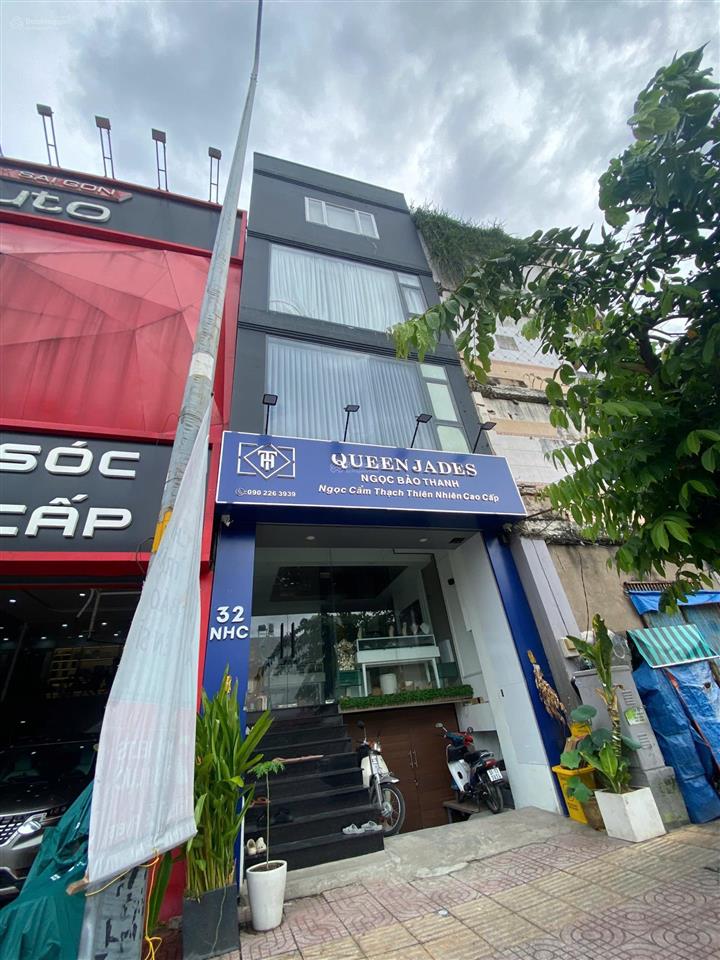 Cho thuê nhà mặt tiền 32 nguyễn hữu cảnh, p. 22, q. bình thạnh