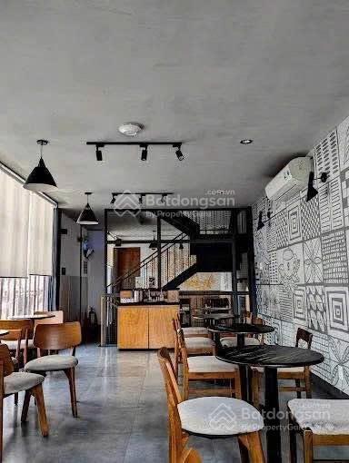 Cho thuê căn góc 2mt đường nguyễn văn thương, phường thạnh mỹ tây