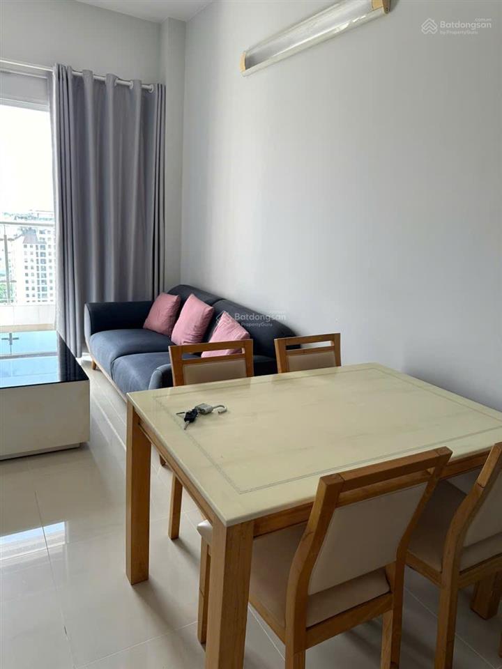 Chung cư khuông việt giáp đầm sen có sổ hồng 68m2, 2 phòng ngủ cần bán gấp