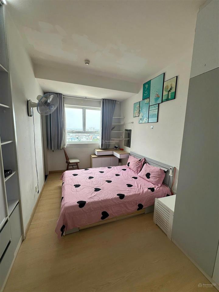Chung cư lotus aparment( chung cư hoa sen) quận 11, 2 phòng ngủ có sổ hồng sẵn, 64m2 cần bán gấp