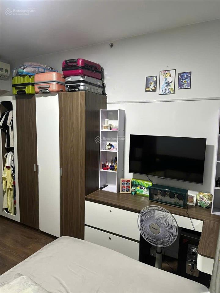 Cần bán chung cư 8x đầm sen, 46m2 sổ hồng sẵn giá 2.3 tỷ đường tô hiệu quận tân phú .