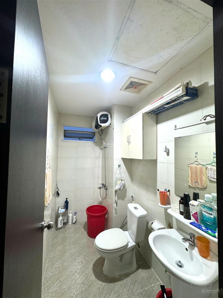 Chung cư lotus garden 1 phòng ngủ, 52m2 tặng nội thất cần bán gấp