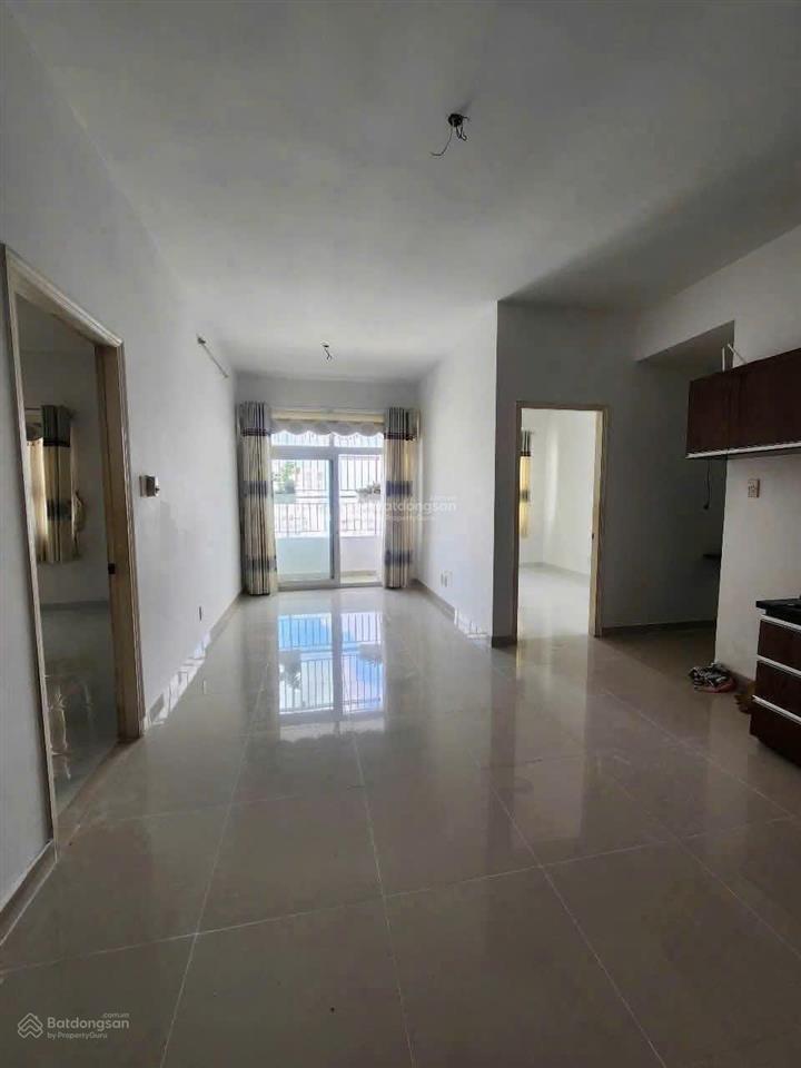 Cần bán chung cư sacomreal 584 đường lũy bán bích, 78m2 sổ hồng sẵn cần bán