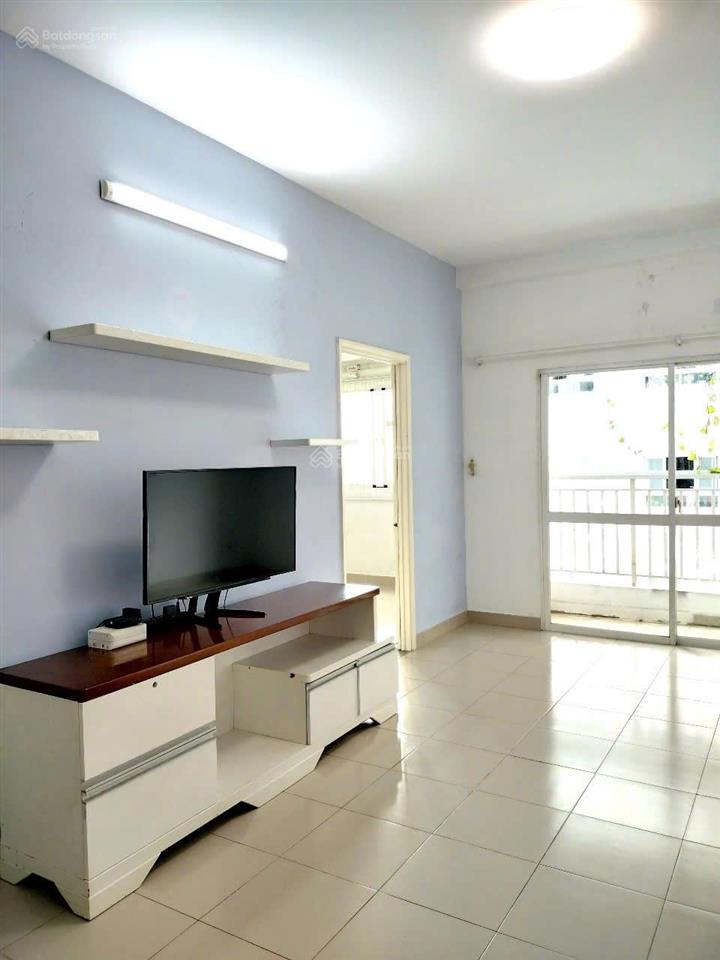 Cần bán chung cư quang thái gần đầm sen có sổ sẵn, 2 phòng ngủ.  0933 002 ***