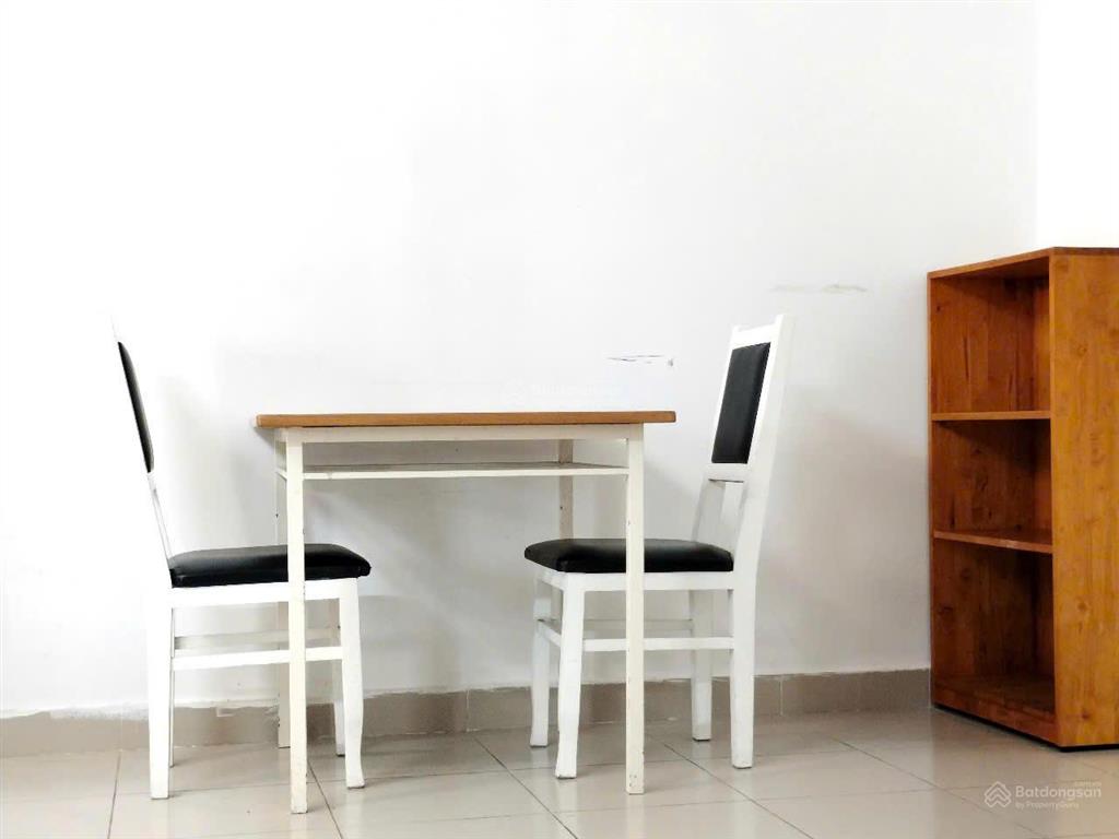 Cần bán chung cư quang thái gần đầm sen có sổ sẵn, 2 phòng ngủ.  0933 002 ***