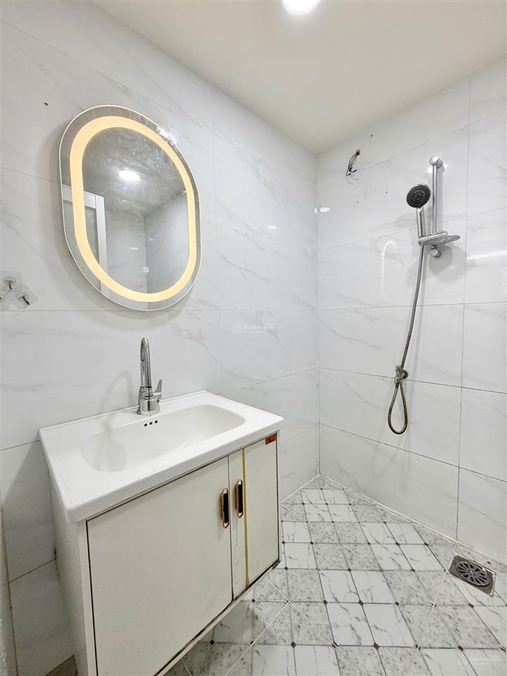 Chung cư 8x đầm sen có sổ sẵn, 53m2 cần bán gấp, ban công rộng đường tô hiệu, tân phú