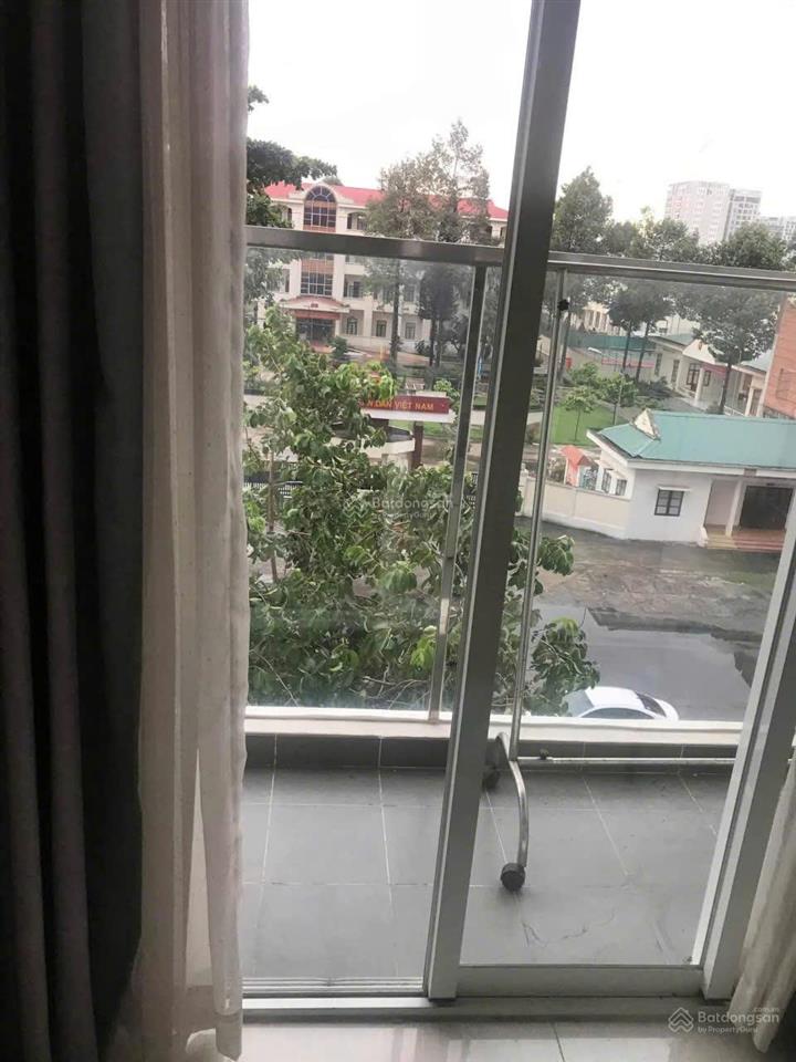 Chung cư bàu cát 2 đường hồng lạc quận tân bình, thang bộ, lầu 1 cần bán