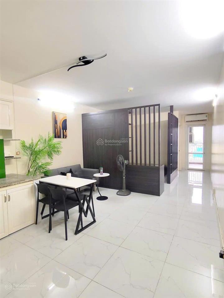 Chung cư hoàng kim thế gia 2 phòng ngủ 66m2 có sổ hồng sẵn cần bán