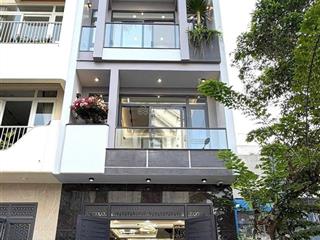 Nhà phố 1 trệt 2 lầu hoàn công. nội thất hiện đại