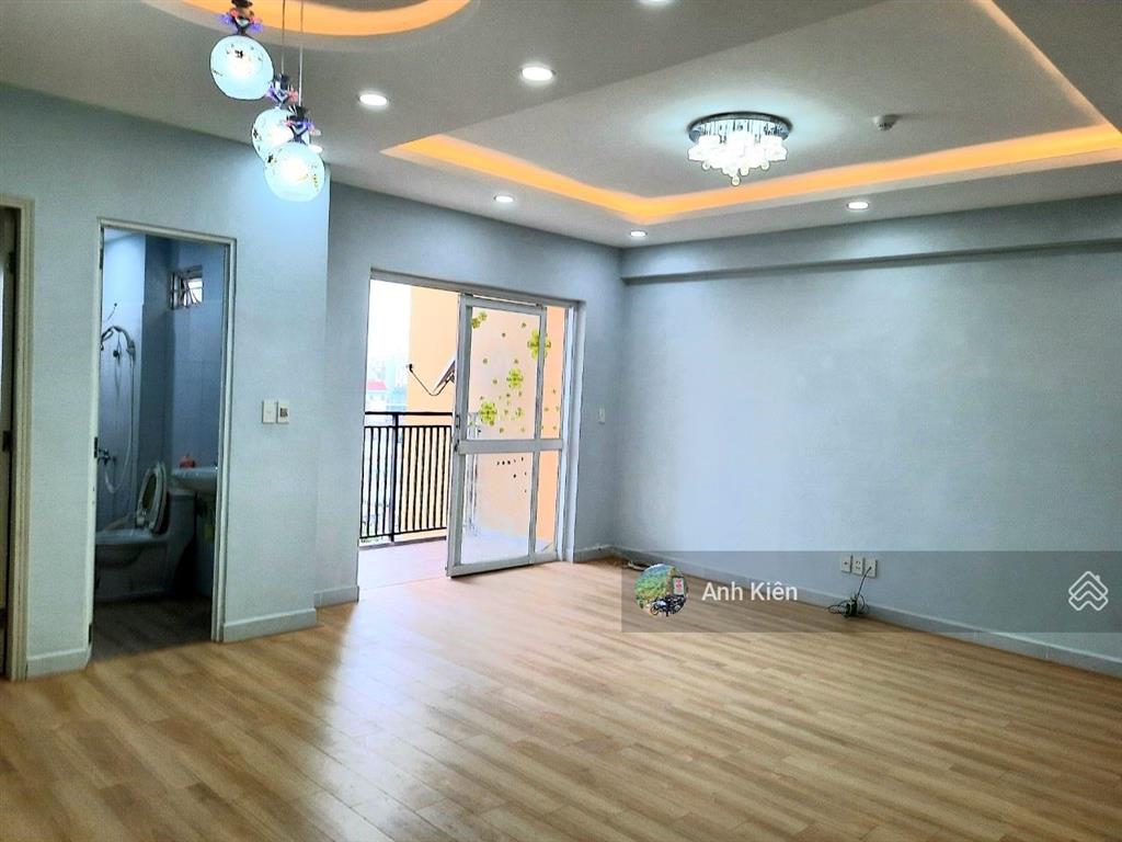 Nhận giới thiệu mua bán  ký gửi  cho thuê c5, c6, c7, c8 man thiện, lê văn việt, tp thủ đức