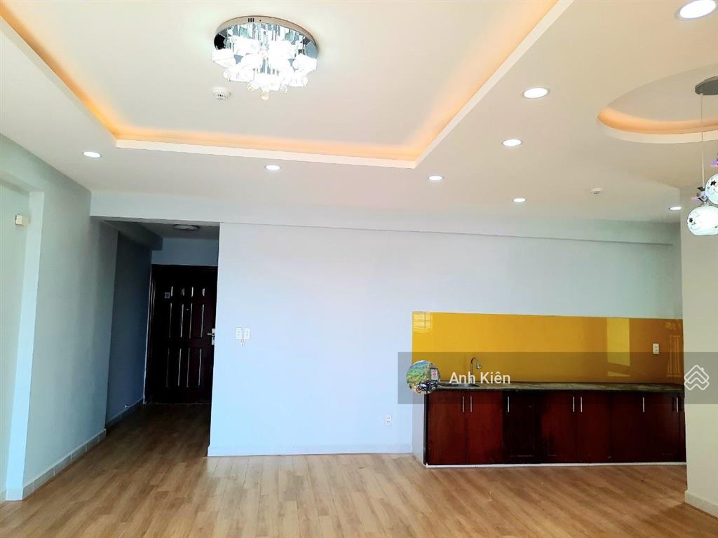 Nhận giới thiệu mua bán  ký gửi  cho thuê c5, c6, c7, c8 man thiện, lê văn việt, tp thủ đức