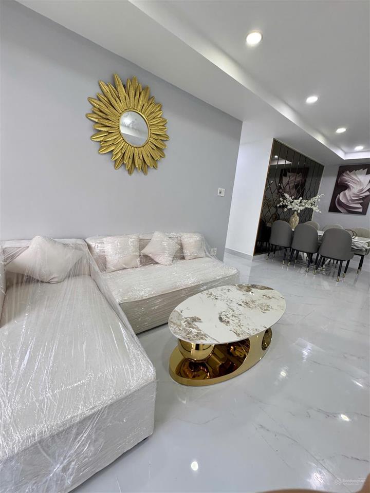 Chung cư topaz garden, 70m2 tặng nội thất cao cấp cần bán gấp quận tân phú
