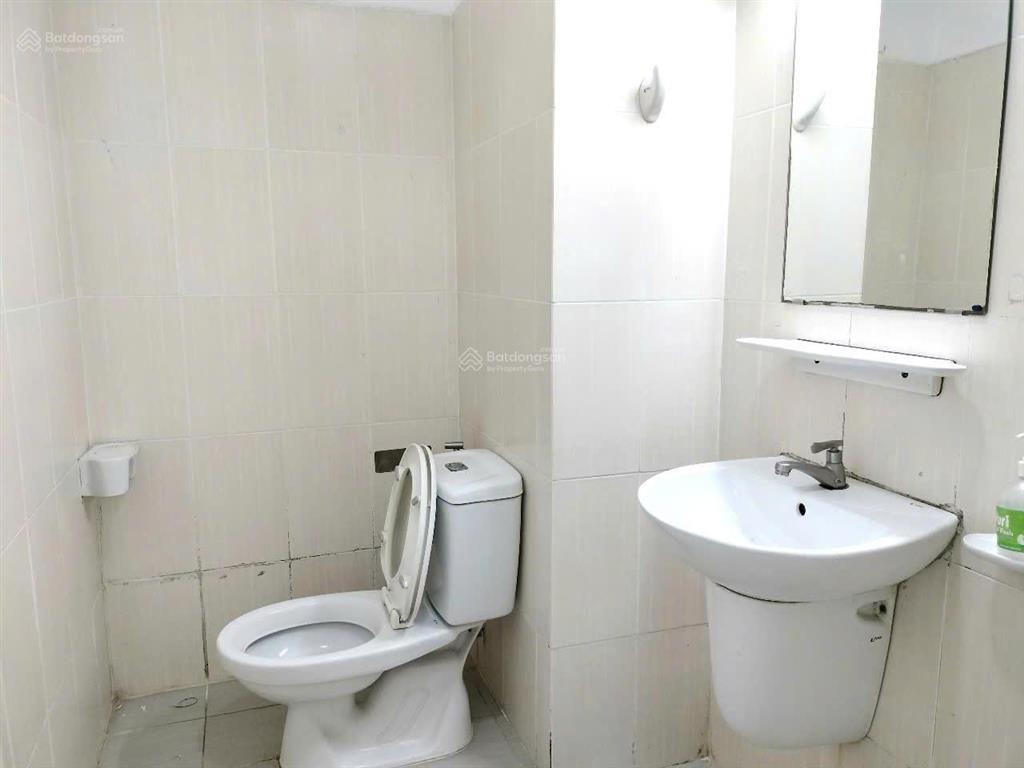 Chung cư bàu cát 2 đường hồng lạc quận tân bình, 2 phòng ngủ có sổ hồng sẵn