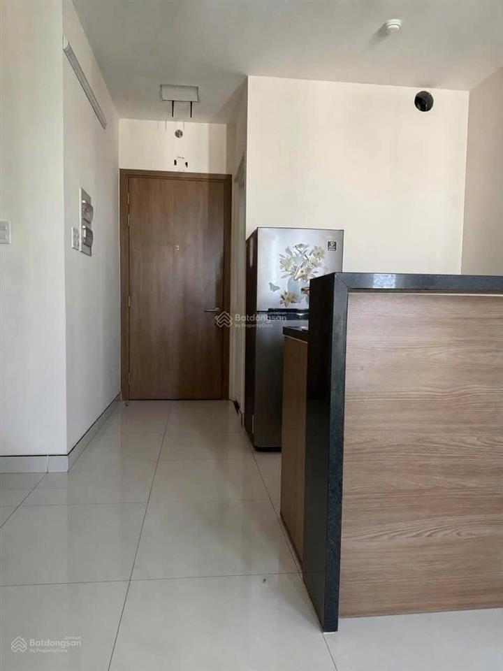 Chung cư âu cơ tower, 2 phòng ngủ có sổ hồng sẵn cần bán gấp, đường âu cơ