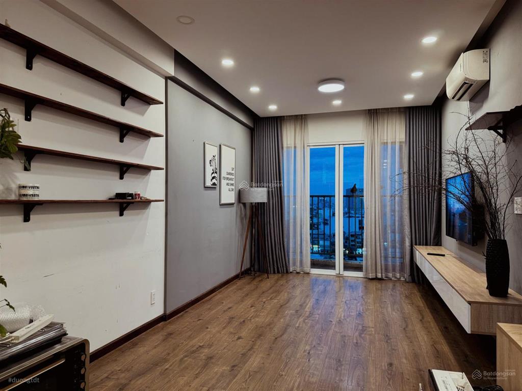 Chung cư khuông việt sổ hồng sẵn, 2 phòng ngủ kế bên công viên đầm sen, 68m2 cần bán