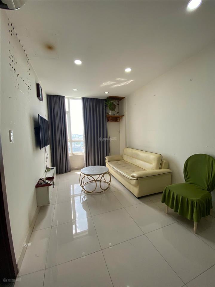 Chung cư sài gòn town đường thoại ngọc hầu, 2 phòng ngủ cần bán tặng nội thất, 61m2