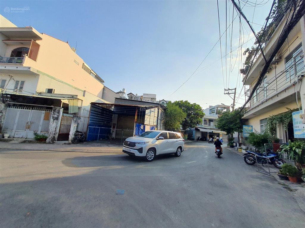 Bán nhà góc 2 mt đường 109 dương đình hội, pl b thông đỗ xuân hợp