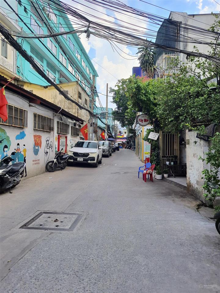 Giảm 300tr, bán gấp nhà bùi hữu nghĩa, p2, bt. gần chợ bà chiểu