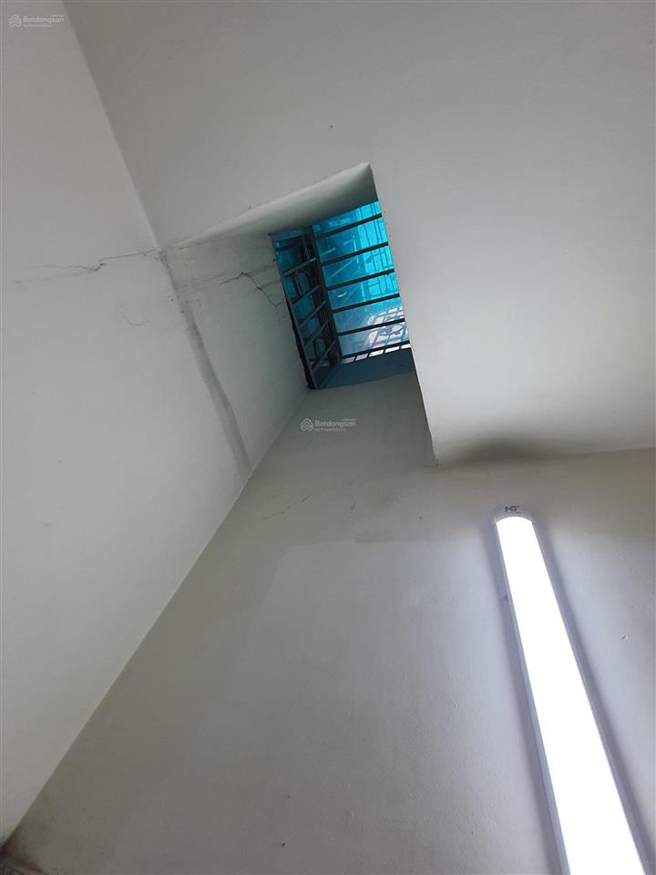 Giảm 300tr, bán gấp nhà bùi hữu nghĩa, p2, bt. gần chợ bà chiểu