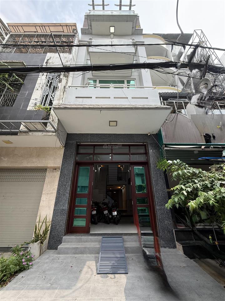 Nhà mt bàu cát 9 tân bình, 4x16m, 5 tầng, giá 20.5tr/tháng