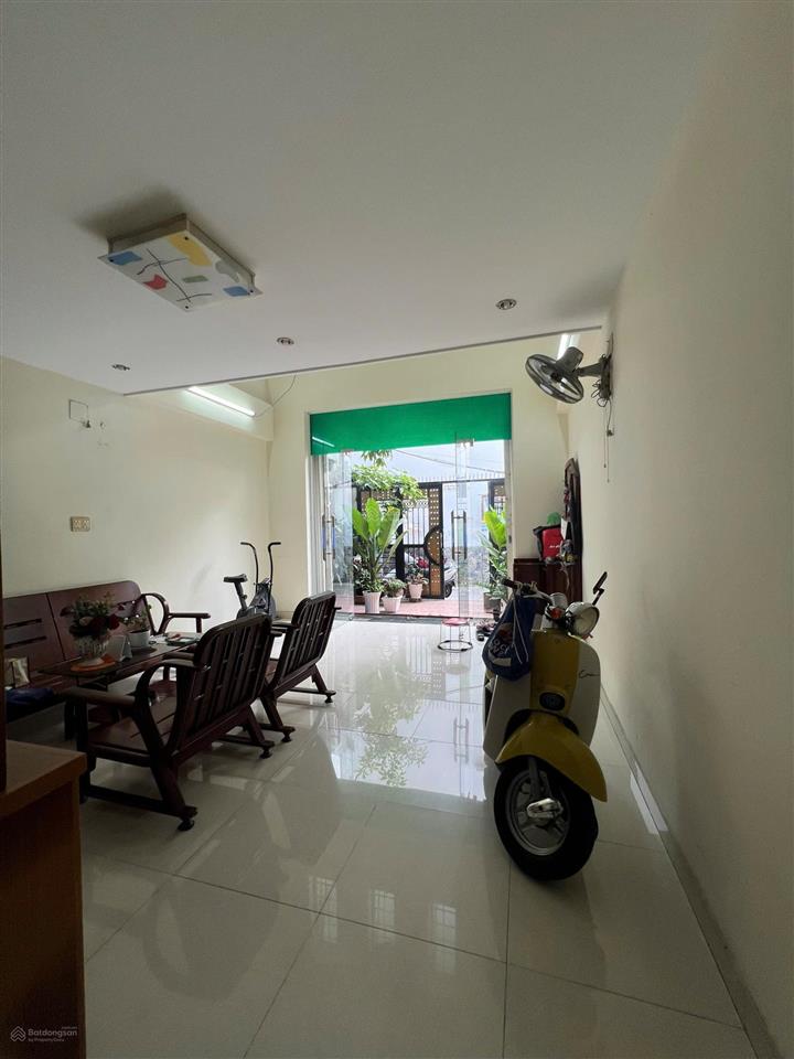 Nhà hẻm đất thánh f6 tân bình, 4.4x17m, 74m2, 4 tầng, 5pn, 7.99 tỷ tl