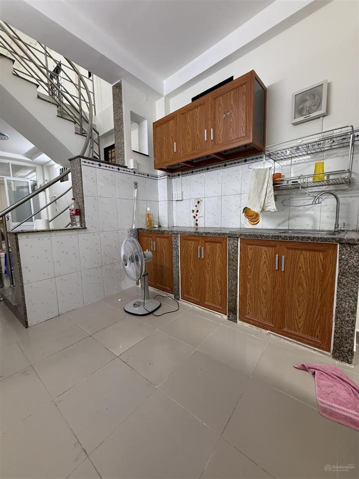 Nhà hẻm 2m hồng lạc p10 tân bình, 3x12, 2 tầng giá 3.2 tỷ tl