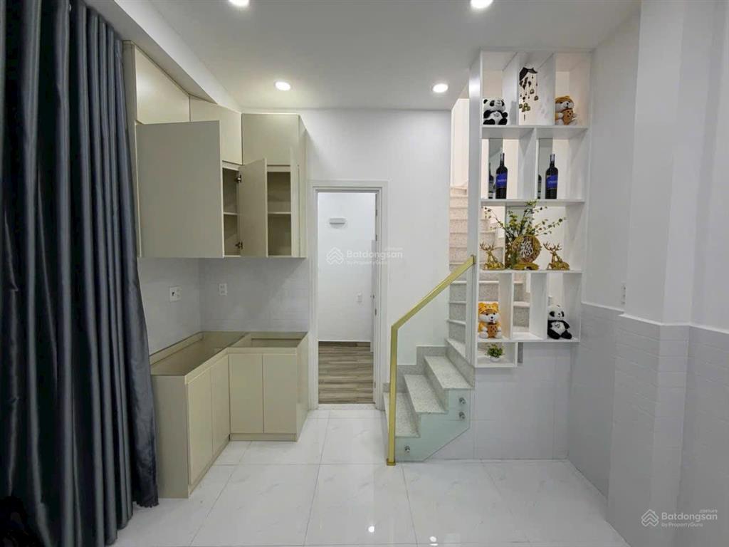 Nhà đường hồng lạc, 3.5x5.6m, xây mới full nội thất 2pn 2wc, giá 3.55 tỷ tl