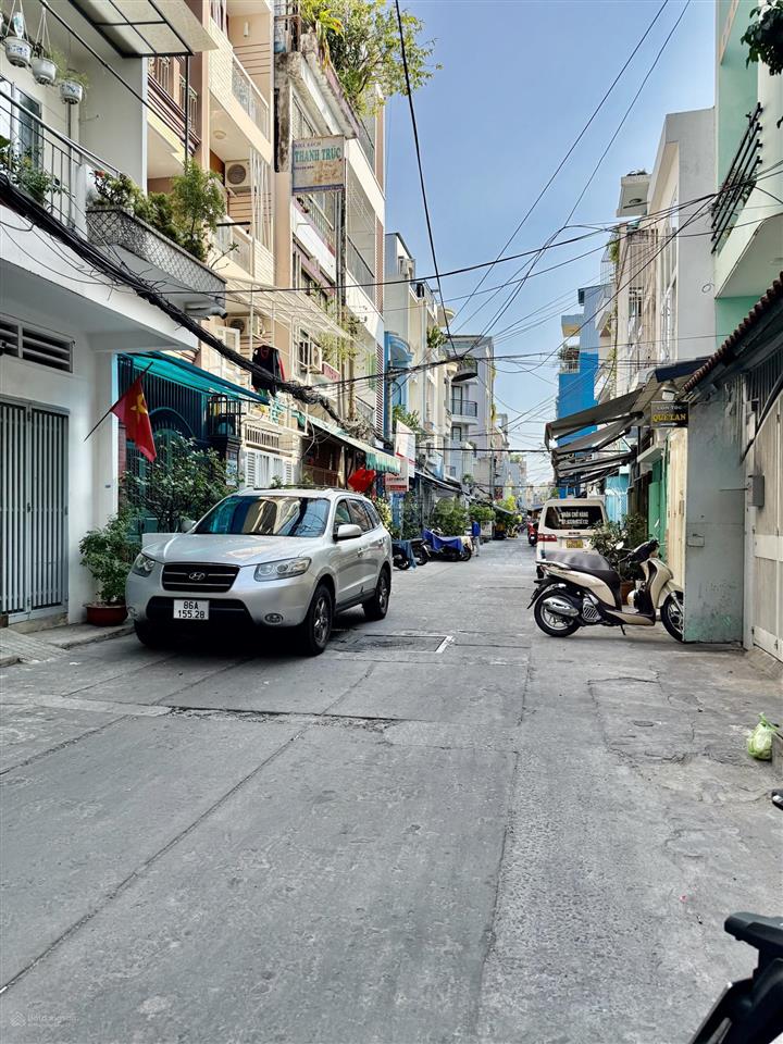 Nhà hxh bàn cờ p3 q3, 4.3x15m, 65m2, 5 tầng, 6pn 5wc