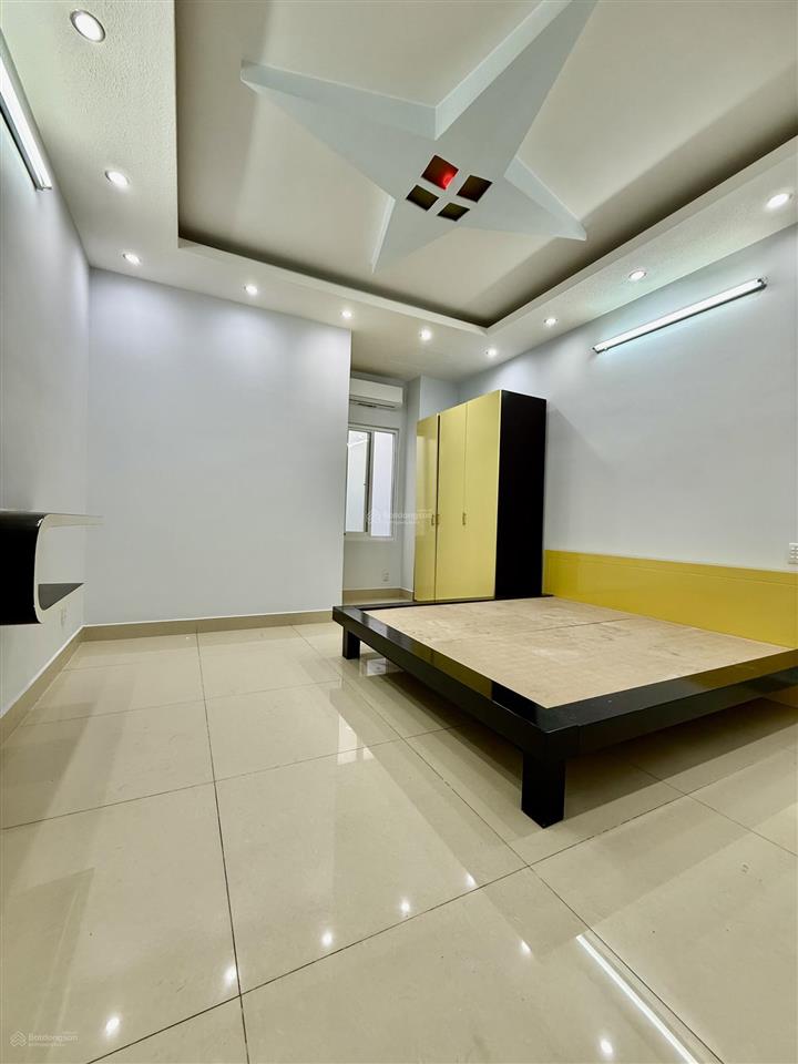 Nhà hxh bàn cờ p3 q3, 4.3x15m, 65m2, 5 tầng, 6pn 5wc