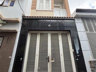 Nhà cmt8 phường 5 tân bình, 3.2x12m, 2 lầu + st, 3pn , 3 máy lạnh